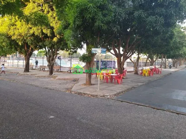Apartamento para alugar, no bairro Vale Quem Tem em Teresina