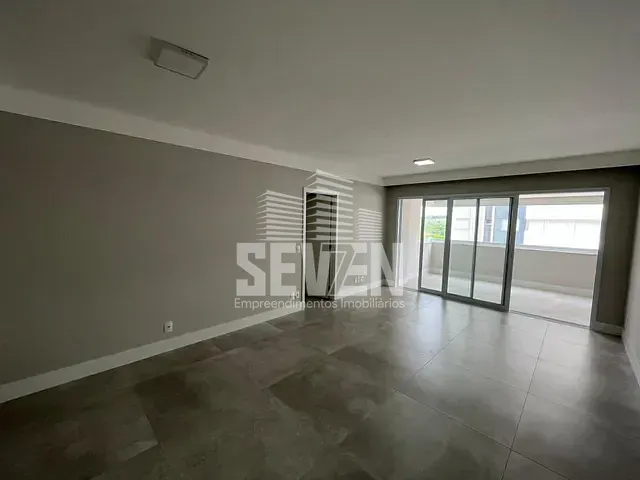 Apartamento com 125m² 3 quartos e 5 banheiros, à venda, no bairro Vila Aviação em Bauru