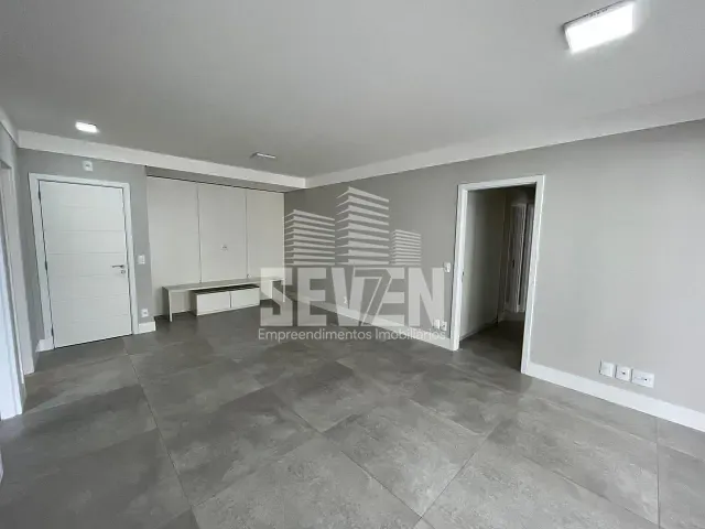 Apartamento com 125m² 3 quartos e 5 banheiros, à venda, no bairro Vila Aviação em Bauru