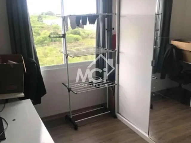 Apartamento 2 quartos e 1 banheiro, à venda, no bairro Areal em Pelotas