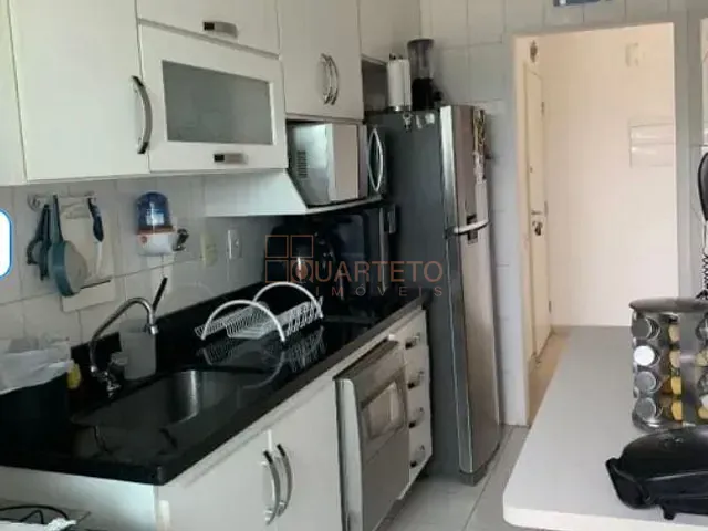 Apartamento 3 quartos e 2 banheiros, para alugar, no bairro Água Branca em São Paulo