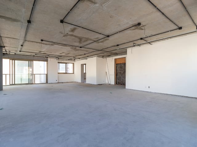 Apartamento com 352m² 3 quartos e 6 banheiros, à venda, no bairro Vila Nova Conceição em São Paulo