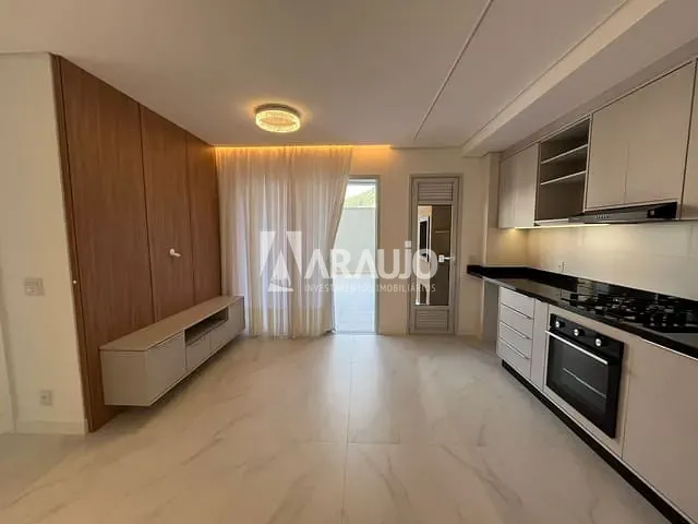 Apartamento 2 quartos e 2 banheiros, à venda, no bairro Fazenda em Itajaí