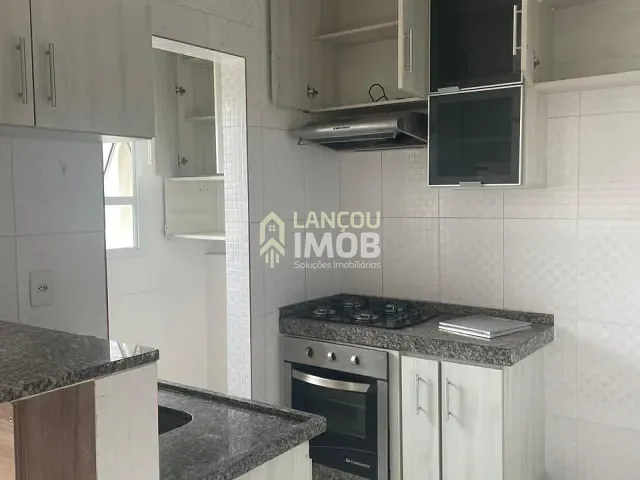Apartamento 2 quartos e 1 banheiro, para alugar, no bairro Chácara Segre em Jundiaí