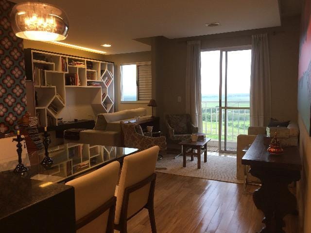 Foto do Apartamento - Apartamento com 2 dormitórios à venda, 74 m² por R$ 360.000,00 - Monte Castelo - São José dos Campos/SP | RUSSI IMÓVEIS
