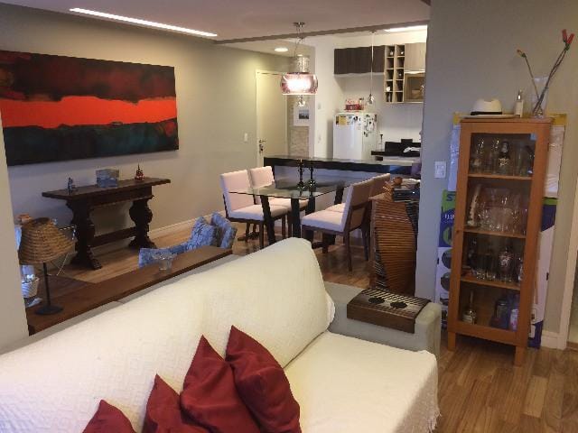Foto do Apartamento - Apartamento com 2 dormitórios à venda, 74 m² por R$ 360.000,00 - Monte Castelo - São José dos Campos/SP | RUSSI IMÓVEIS