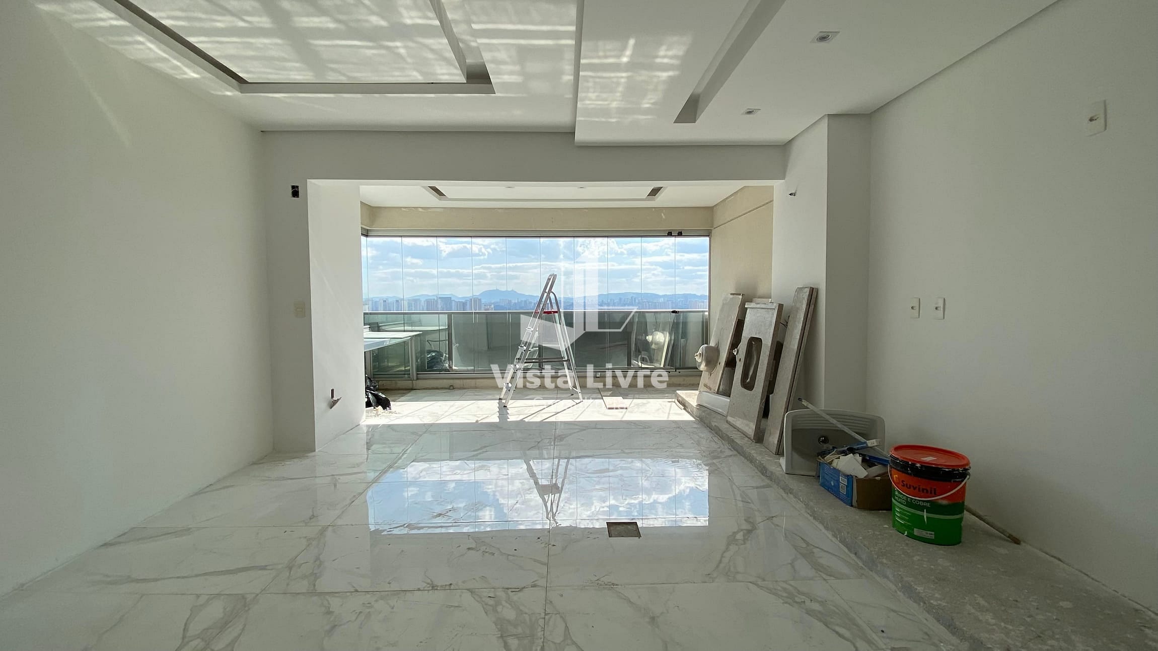 Apartamento à venda com 2 quartos, 72m² - Foto 2