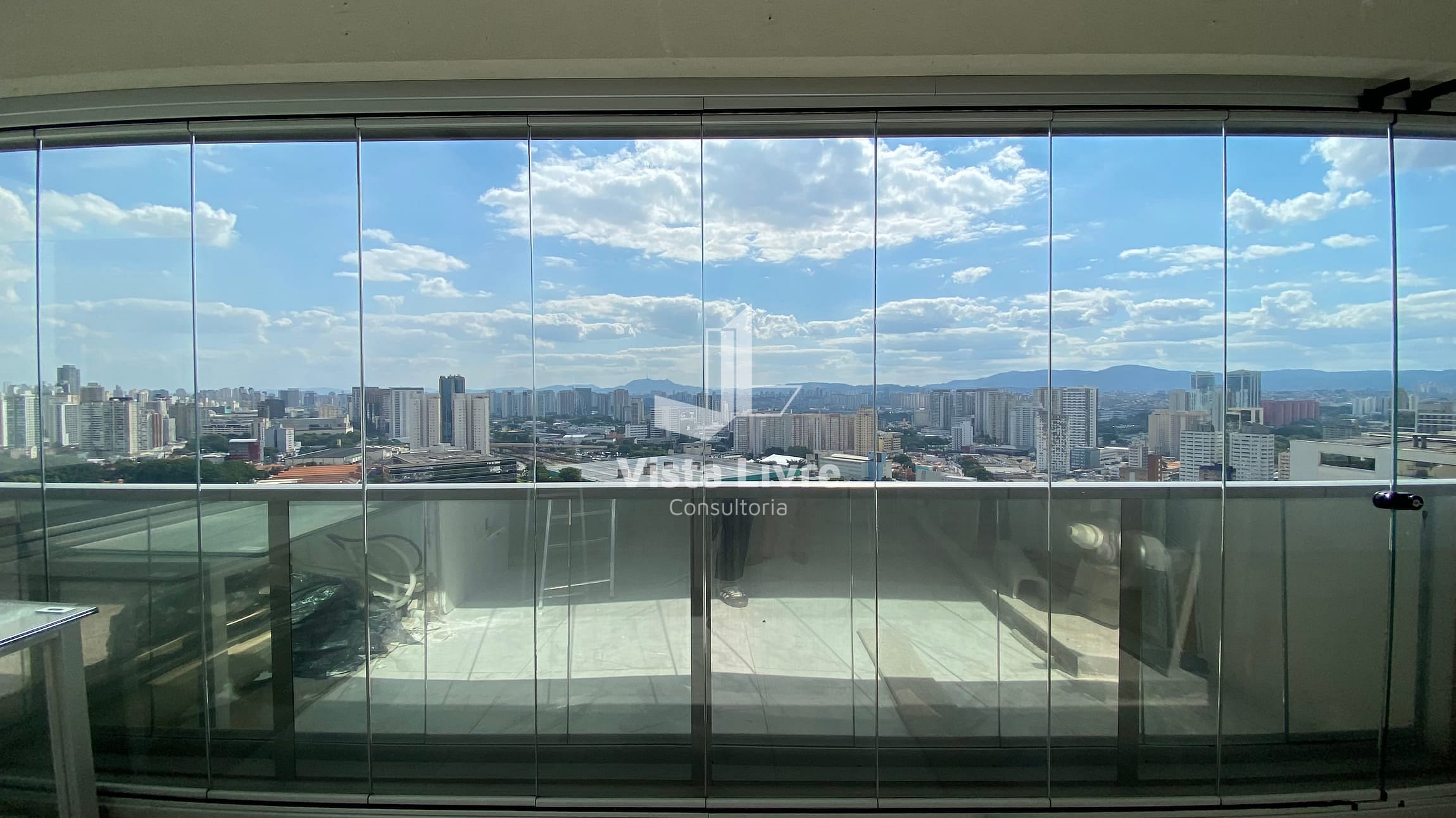 Apartamento à venda com 2 quartos, 72m² - Foto 4