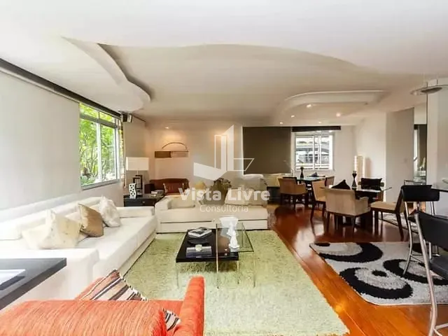 Apartamento com 180m² 3 quartos e 3 banheiros, à venda, no bairro Itaim Bibi em São Paulo