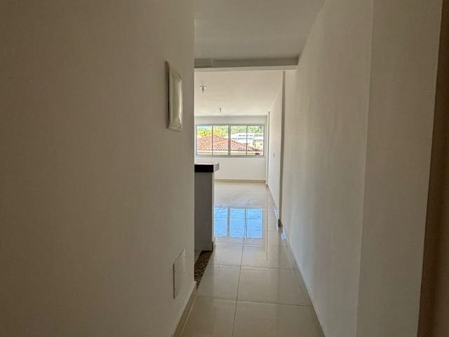 Apartamento 2 quartos e 2 banheiros, à venda, no bairro Costazul em Rio das Ostras