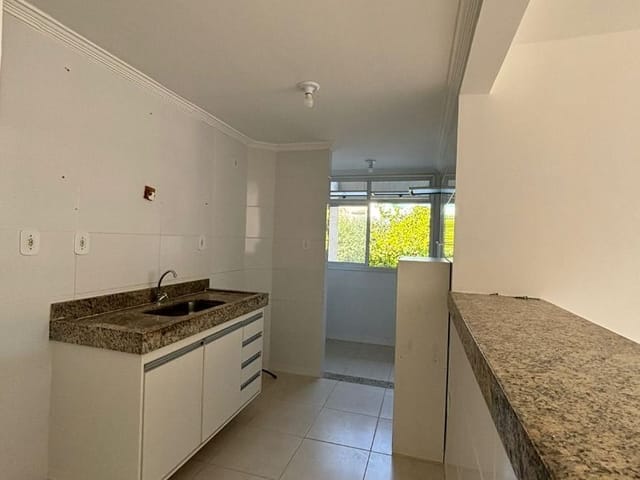 Apartamento 2 quartos e 2 banheiros, à venda, no bairro Costazul em Rio das Ostras