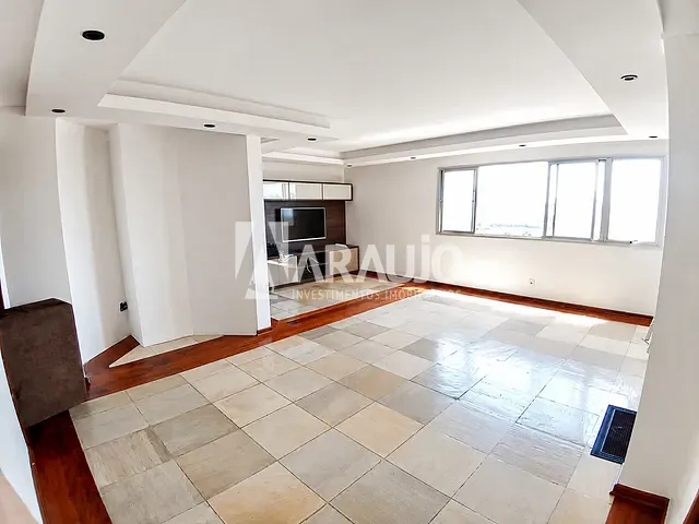 Apartamento 3 quartos e 2 banheiros, à venda, no bairro Centro em Itajaí