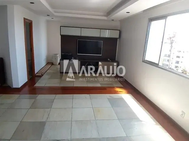 Apartamento 3 quartos e 2 banheiros, à venda, no bairro Centro em Itajaí