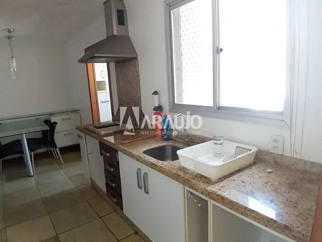 Apartamento 3 quartos e 2 banheiros, à venda, no bairro Centro em Itajaí