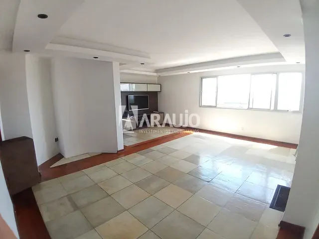 Apartamento 3 quartos e 2 banheiros, à venda, no bairro Centro em Itajaí