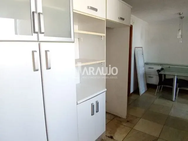 Apartamento 3 quartos e 2 banheiros, à venda, no bairro Centro em Itajaí