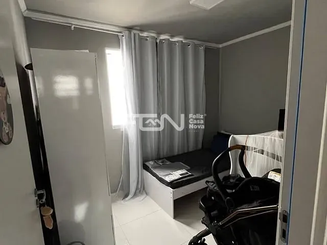 Apartamento 2 quartos e 1 banheiro, para alugar, no bairro Parque Nascente do Rio Capivara em Camaçari