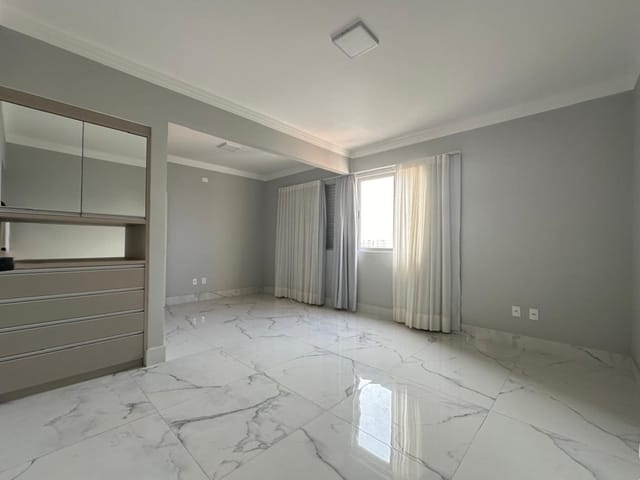 Foto do Apartamento - Ed. Regina - Apartamento para locação com 2 dormitórios no Centro de Londrina/ PR | Premier Imóveis