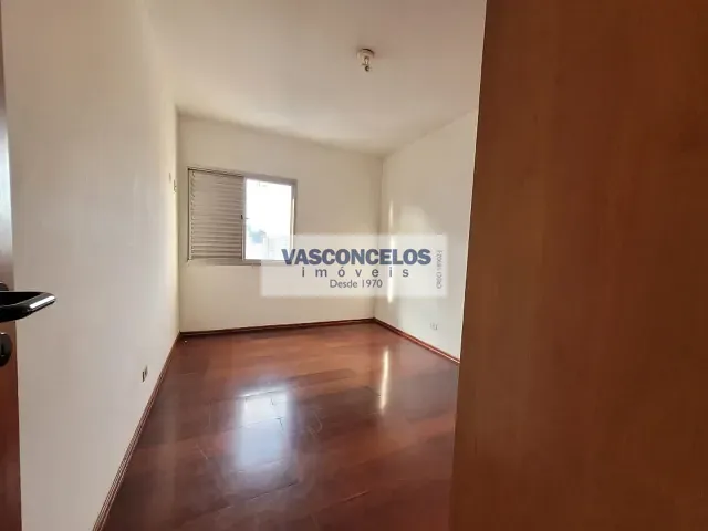 Apartamento 3 quartos e 1 banheiro, para alugar, no bairro Vila Adyana em São José dos Campos
