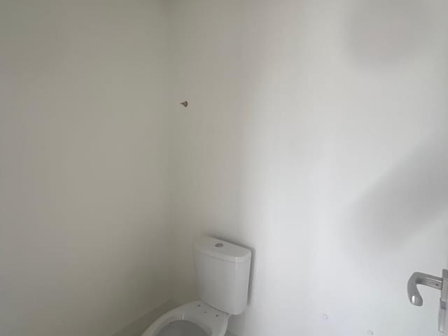 Apartamento com 179m² 4 quartos e 5 banheiros, à venda, no bairro Meia Praia em Itapema
