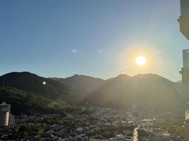 Apartamento com 92m² 2 quartos e 3 banheiros, à venda, no bairro Centro em Itapema