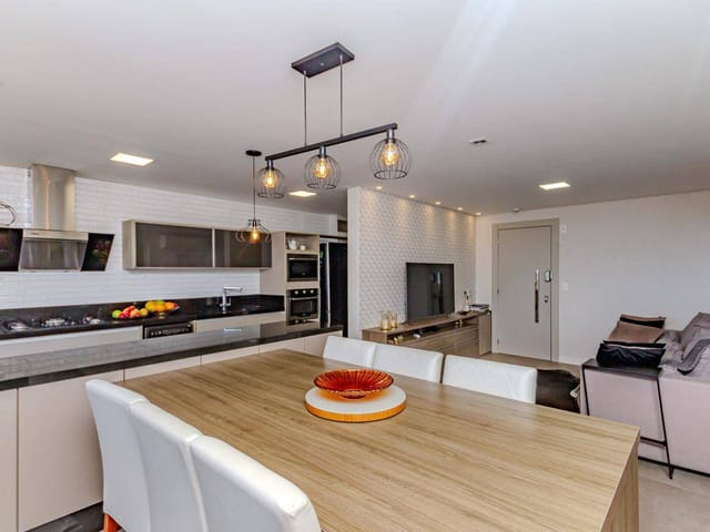 Apartamento com 108m² 3 quartos e 4 banheiros, à venda, no bairro Fazenda em Itajaí