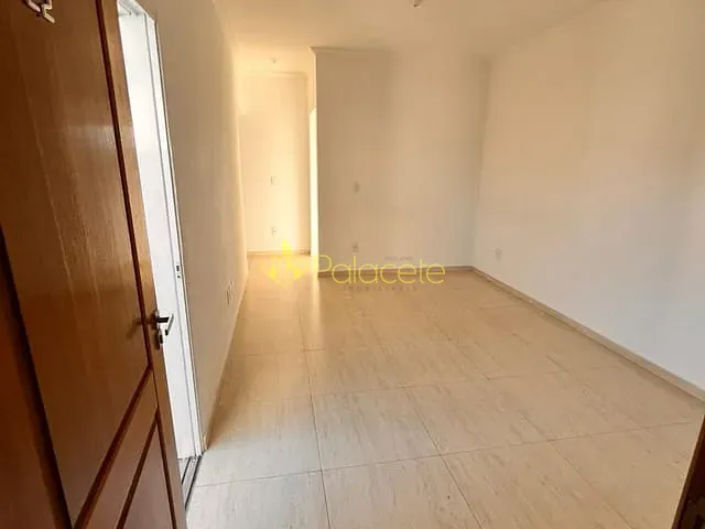 Apartamento com 55m² 2 quartos e 1 banheiro, à venda, no bairro Parque São Domingos em Pindamonhangaba