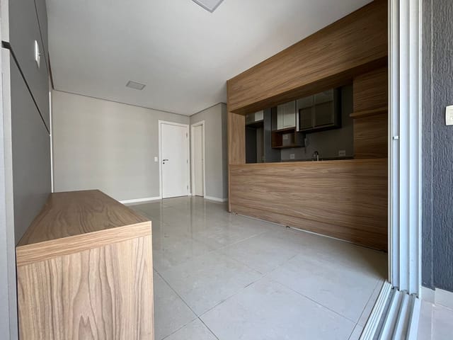 Foto do Apartamento - Ed. Torre Valência - Apartamento à venda com uma suíte, 1 vaga -  Gleba Fazenda Palhano, Londrina, PR | Premier Imóveis