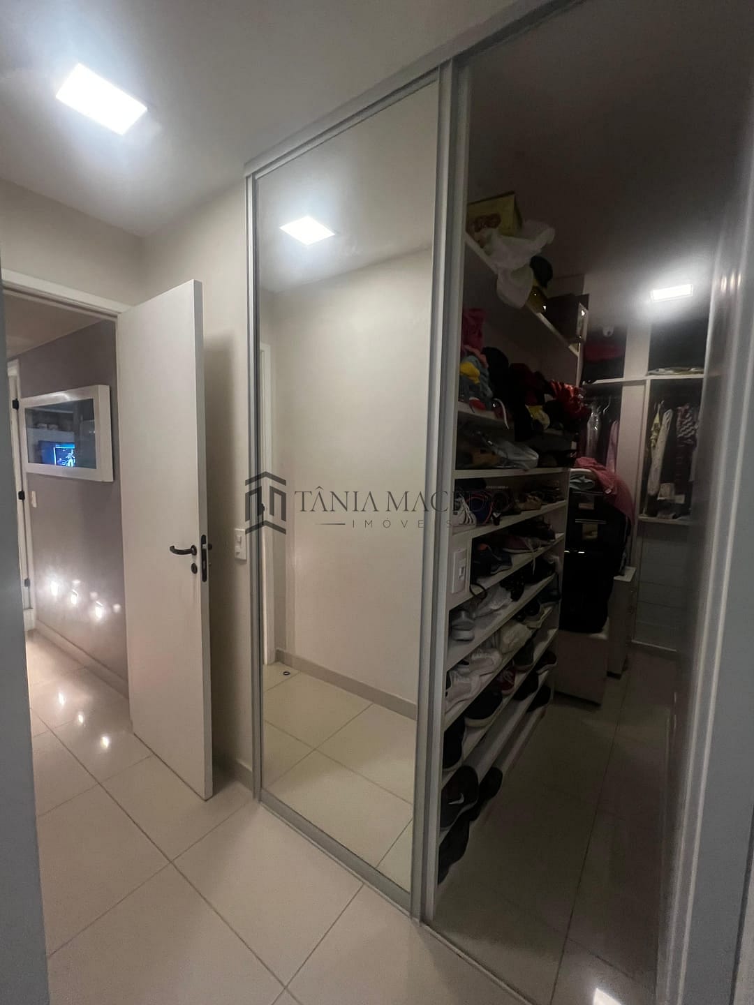 Apartamento à venda com 3 quartos, 80m² - Foto 7