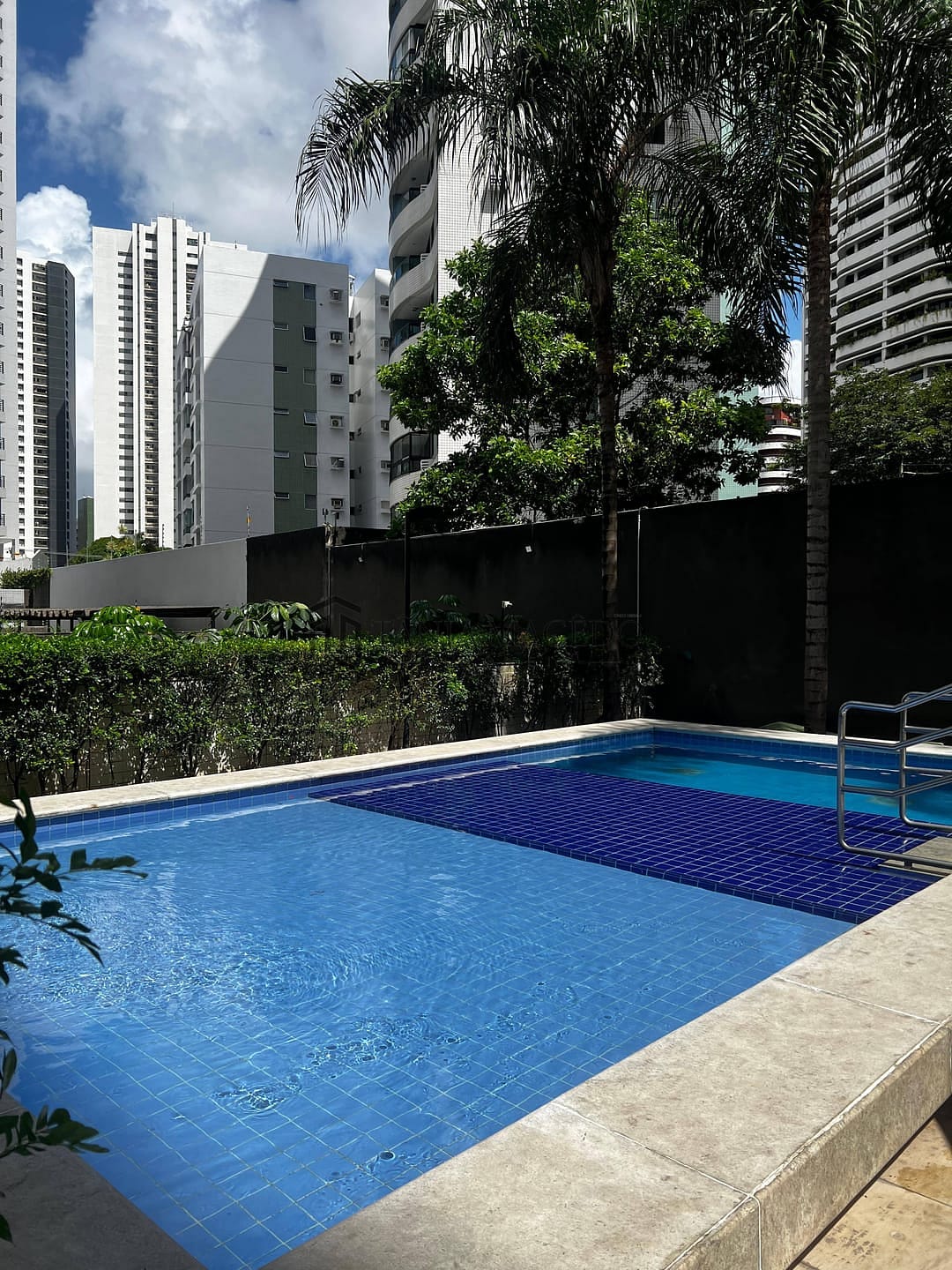 Apartamento à venda com 3 quartos, 80m² - Foto 21