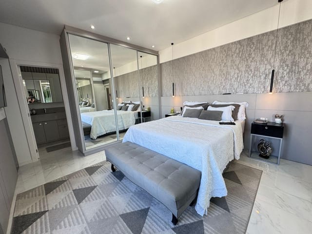 Apartamento com 209m² 3 quartos e 4 banheiros, à venda, no bairro Centro em Balneário Camboriú