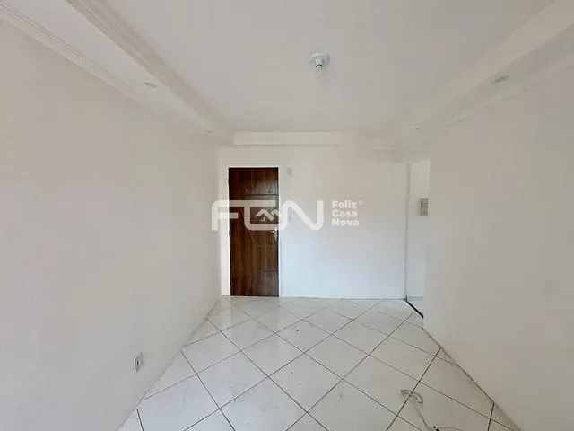 Apartamento 2 quartos e 1 banheiro, para alugar, no bairro Ponto Certo em Camaçari
