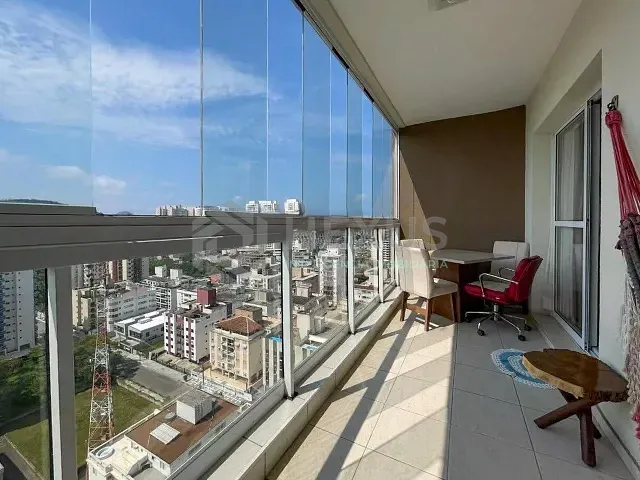 Apartamento 3 quartos e 3 banheiros, à venda, no bairro Jardim Astúrias em Guarujá