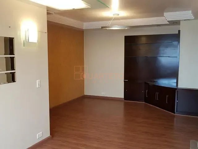 Apartamento 3 quartos e 2 banheiros, à venda, no bairro Alto da Lapa em São Paulo