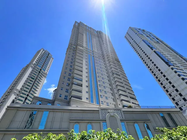 Apartamento com 143m² 3 quartos e 4 banheiros, à venda, no bairro Centro em Itapema