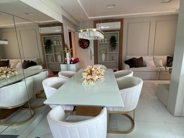 Apartamento com 133m² 2 quartos e 3 banheiros, à venda, no bairro Centro em Itapema