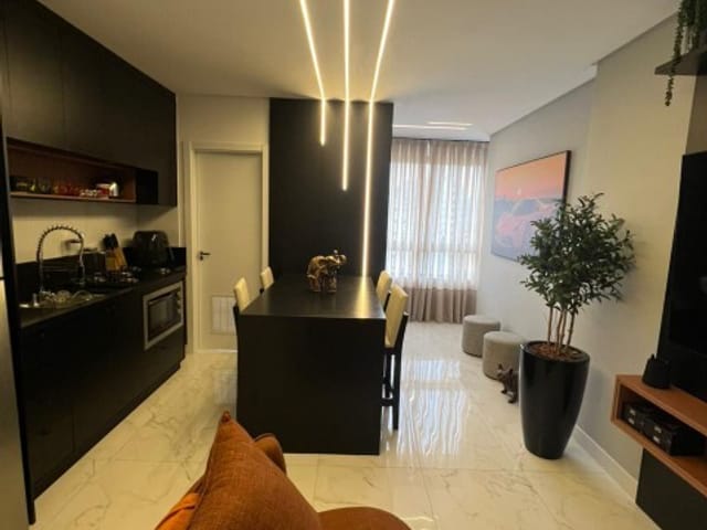 Apartamento com 71m² 2 quartos e 3 banheiros, à venda, no bairro Perequê em Porto Belo