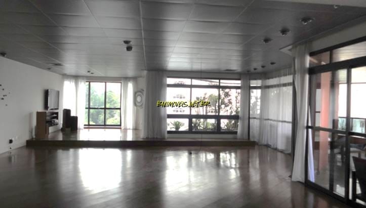 Apartamento à venda com 4 quartos, 500m² - Foto 2