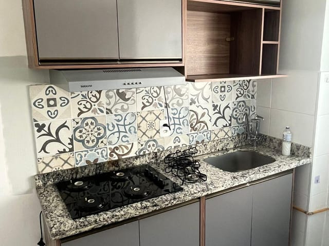Apartamento 2 quartos e 1 banheiro, à venda ou para alugar, no bairro Santana em Pindamonhangaba