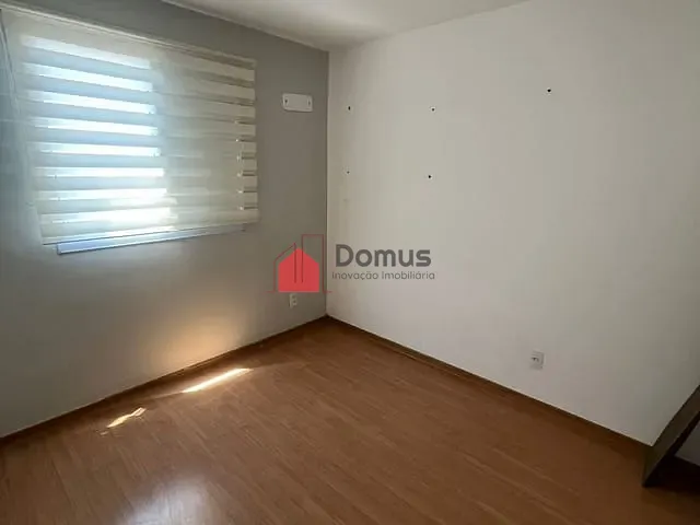 Apartamento 2 quartos e 1 banheiro, à venda ou para alugar, no bairro Santana em Pindamonhangaba