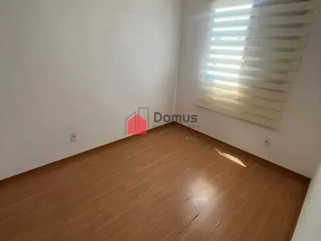 Apartamento 2 quartos e 1 banheiro, à venda ou para alugar, no bairro Santana em Pindamonhangaba