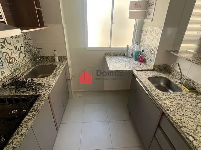 Apartamento 2 quartos e 1 banheiro, à venda ou para alugar, no bairro Santana em Pindamonhangaba