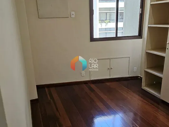 Apartamento com 104m² 3 quartos e 3 banheiros, à venda, no bairro Copacabana em Rio de Janeiro