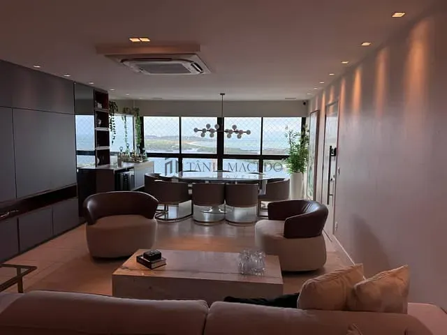 Apartamento 4 quartos e 5 banheiros, à venda, no bairro Santo Amaro em Recife