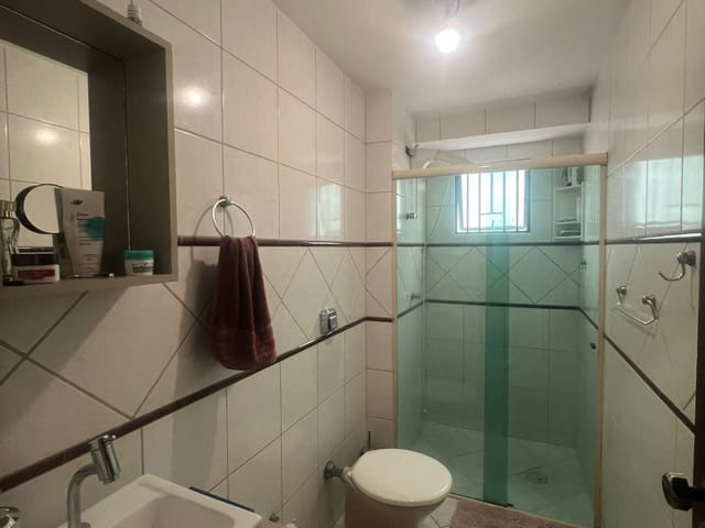 Apartamento com 100m² 2 quartos e 2 banheiros, à venda, no bairro Centro em Itapema