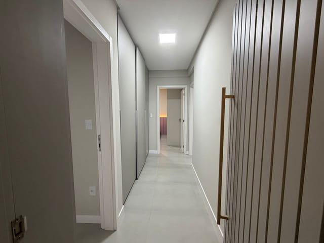 Apartamento com 175m² 3 quartos e 4 banheiros, à venda, no bairro Balneário Perequê em Porto Belo