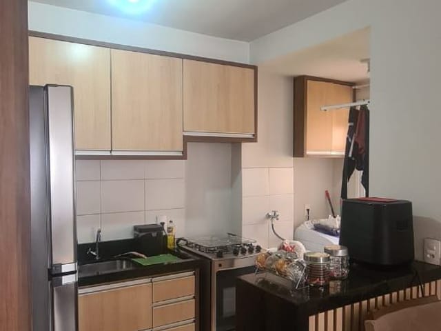 Apartamento com 62m² 2 quartos e 1 banheiro, à venda, no bairro Leonor em Londrina