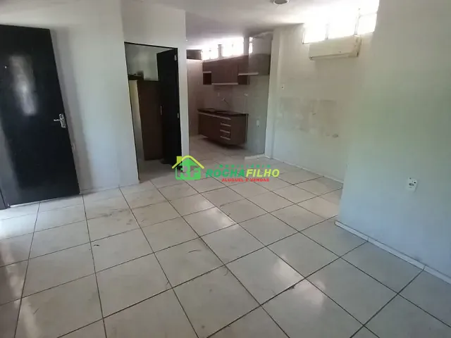 Apartamento para alugar, no bairro Samapi em Teresina