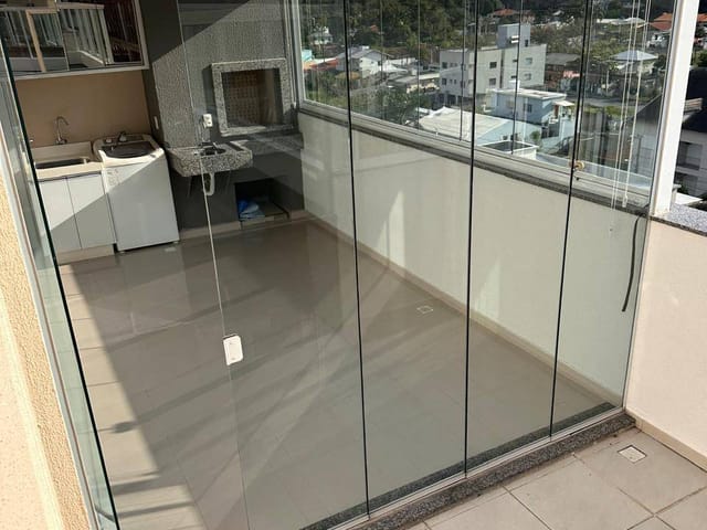 Apartamento com 181m² 2 quartos e 2 banheiros, à venda, no bairro Bombas em Bombinhas