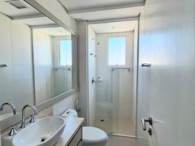 Apartamento com 98m² 3 quartos e 4 banheiros, à venda, no bairro Centro em Itajaí
